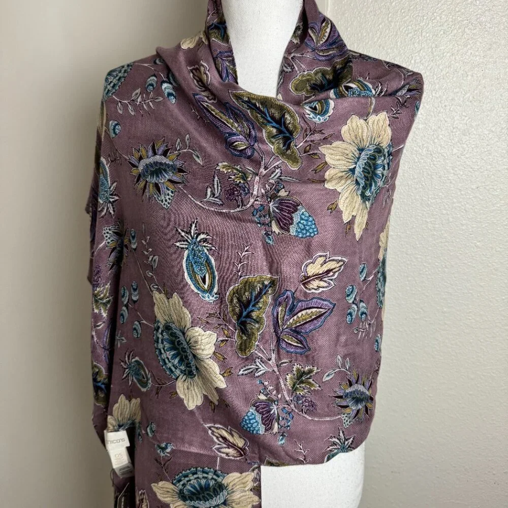 NWT Chico's Lilac Floral Soft 100% Rayon Large Scarf Wrap Tassels